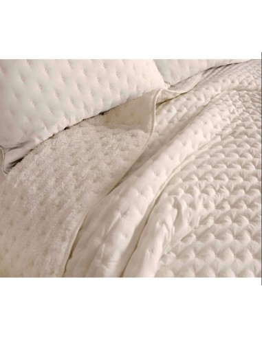 Edredón con borreguillo marca...