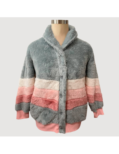 Bata corta de mujer con botones marca...