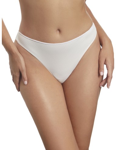 Tanga a conjunto con el sujetador...