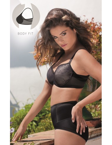 Sujetador con relleno y con aros...