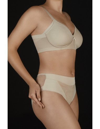 Sujetador con relleno y sin aros...