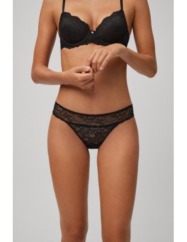 Braga mini de encaje elástico marca...