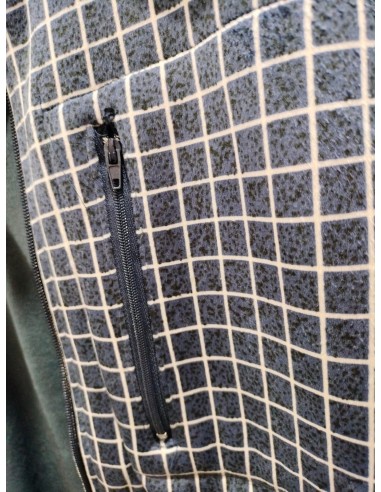 Bata corta de hombre con cremallera...