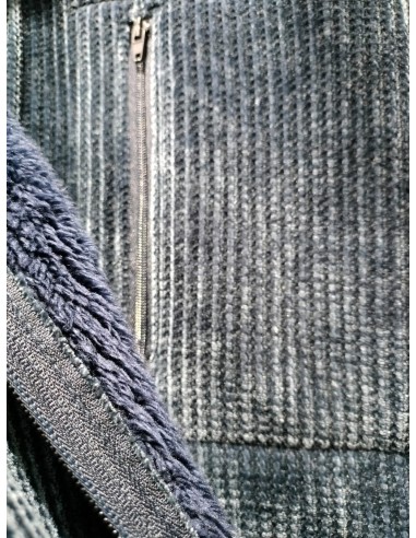 Bata corta de hombre con cremallera...