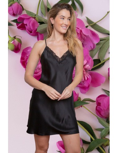 Camisón de mujer de raso marca Muslher