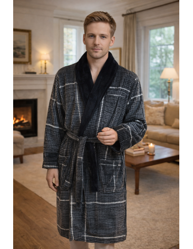 Bata larga de hombre marca Carwin...